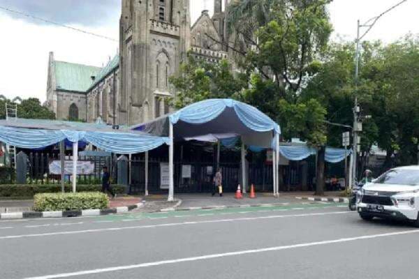 Paskah 2025, Masjid Istiqlal Sediakan Lahan Parkir bagi Jemaat Gereja Katedral Jakarta Paskah 2025, Masjid Istiqlal Sediakan Lahan Parkir bagi Jemaat Gereja Katedral Jakarta