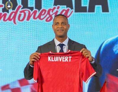 Jordi Cruyff Jadi Penasihat Teknis Timnas Indonesia, Patrick Kluivert Bilang Begini Jordi Cruyff Jadi Penasihat Teknis Timnas Indonesia, Patrick Kluivert Bilang Begini
