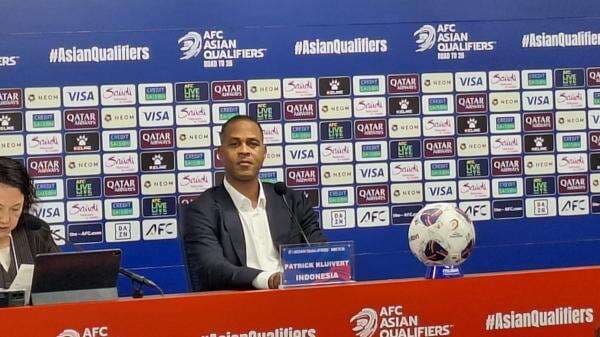 Patrick Kluivert Ajak Timnas Indonesia Bangkit di Putaran 4 Usai Dipermalukan Jepang Patrick Kluivert Ajak Timnas Indonesia Bangkit di Putaran 4 Usai Dipermalukan Jepang