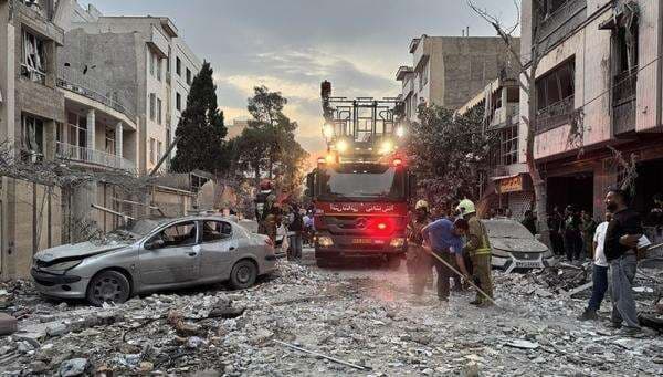 Pecah Perang Iran vs Israel, Picu Perang Dunia III? Pecah Perang Iran vs Israel, Picu Perang Dunia III?