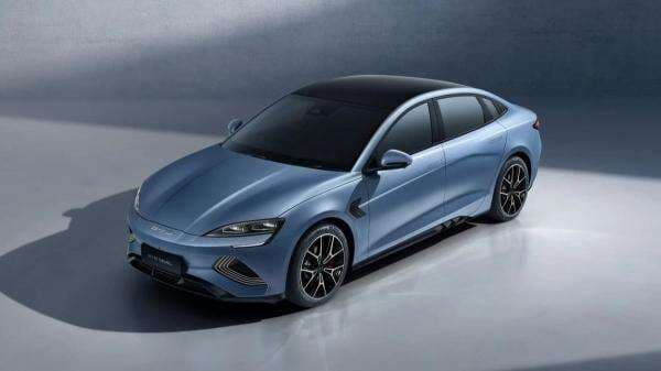 Pedihnya Jadi Early Adopter: BYD Seal 2025 Meluncur, Pemilik Lama Siap Gigit Jari Pedihnya Jadi Early Adopter: BYD Seal 2025 Meluncur, Pemilik Lama Siap Gigit Jari