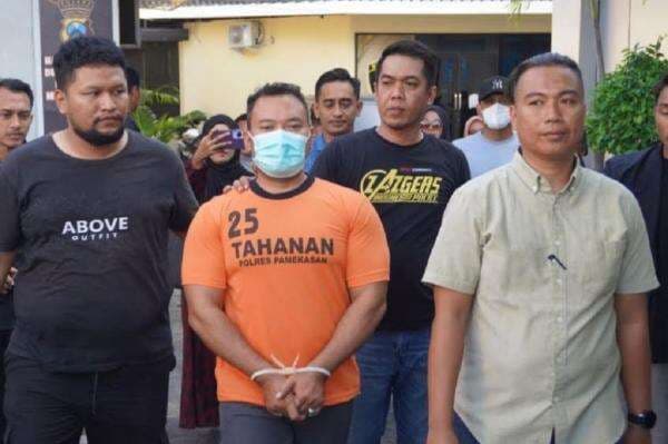 Viral Oknum ASN Sampang Aniaya Kurir COD, Kini Jadi Tersangka dan Terancam Dipecat Viral Oknum ASN Sampang Aniaya Kurir COD, Kini Jadi Tersangka dan Terancam Dipecat