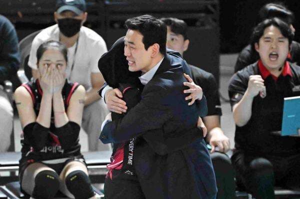 Mengharukan! Begini Curhat Pelatih Red Sparks usai Ditinggal Megawati Hangestri Mengharukan! Begini Curhat Pelatih Red Sparks usai Ditinggal Megawati Hangestri