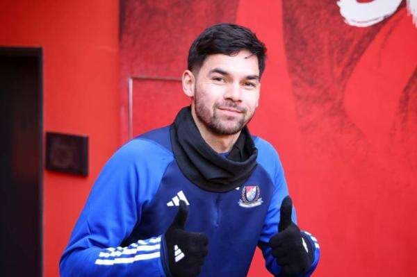 Resmi Pisah! Sandy Walsh Tinggalkan Yokohama F Marinos Resmi Pisah! Sandy Walsh Tinggalkan Yokohama F Marinos