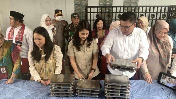 Makan Bergizi Gratis untuk Balita dan Ibu Menyusui Mulai Digelar, Upaya Cegah Stunting Makan Bergizi Gratis untuk Balita dan Ibu Menyusui Mulai Digelar, Upaya Cegah Stunting