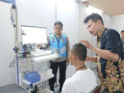 Pemeriksaan EEG di Seleksi SIPSS Polri 2025 Upaya Wujudkan Zero Accident Pemeriksaan EEG di Seleksi SIPSS Polri 2025 Upaya Wujudkan Zero Accident