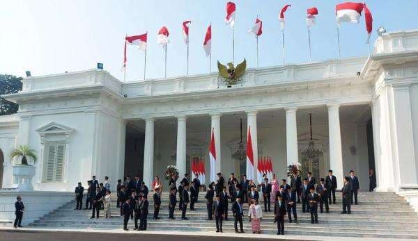 MK Tegaskan Wamen Dilarang Rangkap Jabatan Jadi Komisaris BUMN hingga Swasta MK Tegaskan Wamen Dilarang Rangkap Jabatan Jadi Komisaris BUMN hingga Swasta