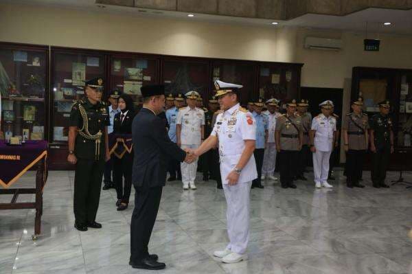 Wagub Lemhannas Laksda Edwin: Keamanan Maritim Adalah Elemen Vital bagi Kedaulatan! Wagub Lemhannas Laksda Edwin: Keamanan Maritim Adalah Elemen Vital bagi Kedaulatan!