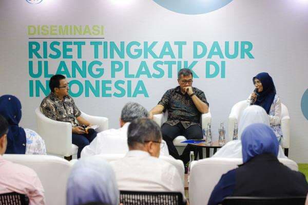 Pemerintah Targetkan Masalah Sampah Tuntas 100 pada 2029 Pemerintah Targetkan Masalah Sampah Tuntas 100 pada 2029