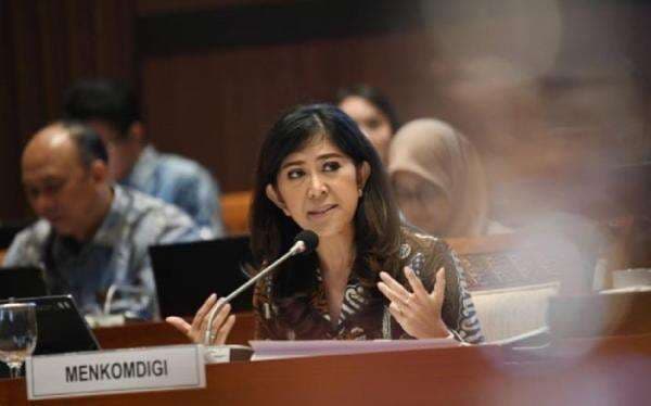 Menkomdigi Tegaskan Pemerintah Tak Berencana Batasi WhatsApp Call dan VoIP Menkomdigi Tegaskan Pemerintah Tak Berencana Batasi WhatsApp Call dan VoIP