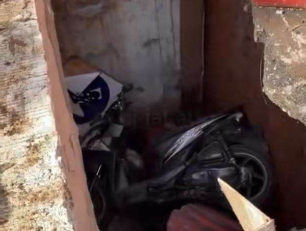 Pemotor Masuk Galian Pipa di Ciracas, Diduga Ngantuk Pemotor Masuk Galian Pipa di Ciracas, Diduga Ngantuk