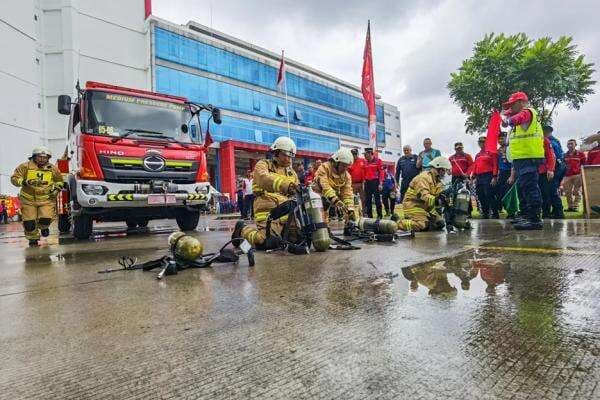 Pemprov Jakarta Buka Lowongan Damkar, Ini Syaratnya Pemprov Jakarta Buka Lowongan Damkar, Ini Syaratnya
