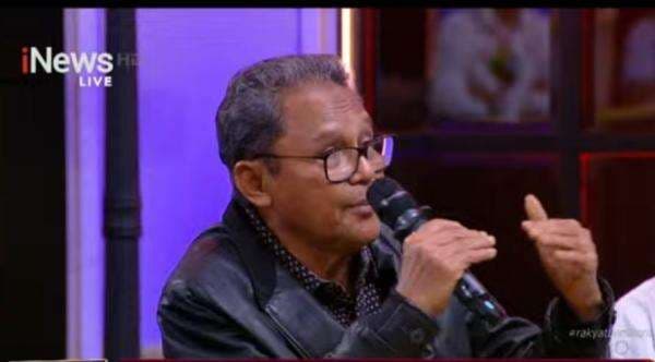 Penasihat Ahli Kapolri Sebut Penelitian Roy Suryo Cs soal Ijazah Jokowi Belum Cukup Kuat Jadi Bukti Hukum Penasihat Ahli Kapolri Sebut Penelitian Roy Suryo Cs soal Ijazah Jokowi Belum Cukup Kuat Jadi Bukti Hukum