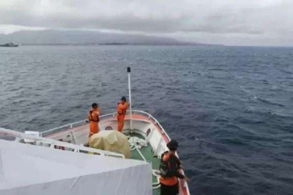 Pencarian Korban KMP Tunu Pratama Jaya Diperpanjang selama 3 Hari ke Depan Pencarian Korban KMP Tunu Pratama Jaya Diperpanjang selama 3 Hari ke Depan