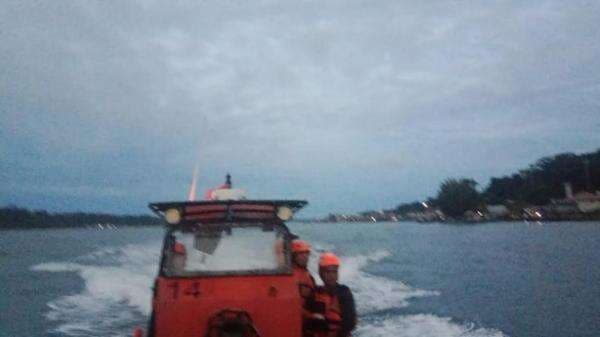 Update Korban Longboat Rombongan DPRD Mentawai Terbalik, 16 Orang Ditemukan Selamat Update Korban Longboat Rombongan DPRD Mentawai Terbalik, 16 Orang Ditemukan Selamat