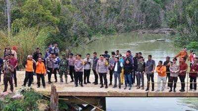 Truk Terjun ke Sungai Tewaskan 15 Orang di Riau, Ini Tanggapan Kontraktor Truk Terjun ke Sungai Tewaskan 15 Orang di Riau, Ini Tanggapan Kontraktor