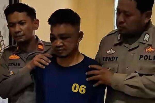 Diteriaki Maling saat Tepergok Curi Motor, Pria di Dayeuhkolot Bandung Diamuk Warga Diteriaki Maling saat Tepergok Curi Motor, Pria di Dayeuhkolot Bandung Diamuk Warga