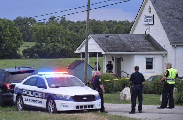 Penembakan di Gereja Kentucky AS, 2 Jemaat Tewas Penembakan di Gereja Kentucky AS, 2 Jemaat Tewas