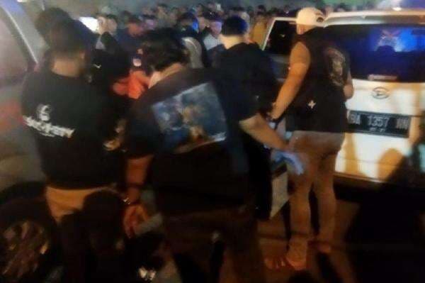 Kronologi Pensiunan Dosen Tewas dalam Mobil di Padang Panjang, Ditemukan 2 Pelajar Kronologi Pensiunan Dosen Tewas dalam Mobil di Padang Panjang, Ditemukan 2 Pelajar