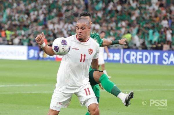 Pengakuan Ragnar Oratmangoen usai Tak Masuk Skuad Timnas Indonesia vs China dan Jepang Pengakuan Ragnar Oratmangoen usai Tak Masuk Skuad Timnas Indonesia vs China dan Jepang