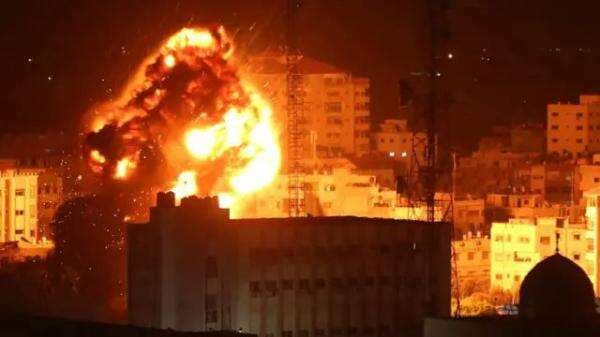 Serangan Israel di Gaza Tewaskan Lebih dari 400 Orang, Netanyahu: Ini Baru Permulaan Serangan Israel di Gaza Tewaskan Lebih dari 400 Orang, Netanyahu: Ini Baru Permulaan