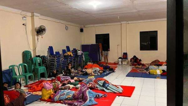 Imbas Banjir, Ratusan Warga di 4 Kecamatan Bandung Mengungsi Imbas Banjir, Ratusan Warga di 4 Kecamatan Bandung Mengungsi