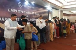 Pengurus Anak Yatim Desa Watesjaya Sangat Terbantu Santunan Lido Lake Resort dan MNC Peduli