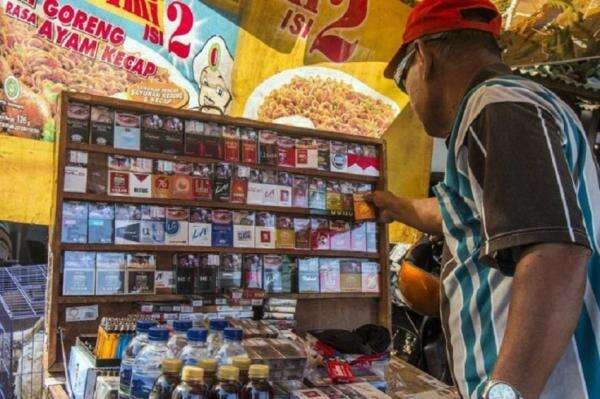 Pengusaha Protes Soal Larangan Ritel Jualan Rokok di Dekat Sekolah Pengusaha Protes Soal Larangan Ritel Jualan Rokok di Dekat Sekolah