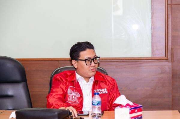 Pentingnya Transparansi Danantara untuk Stabilitas Ekonomi Politik Pentingnya Transparansi Danantara untuk Stabilitas Ekonomi Politik