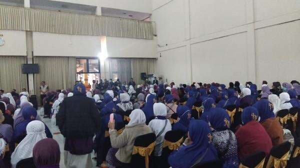 Cerita Jemaah Haji saat Tahu Pesawatnya Dapat Ancaman Bom dan Mendarat di Medan Cerita Jemaah Haji saat Tahu Pesawatnya Dapat Ancaman Bom dan Mendarat di Medan