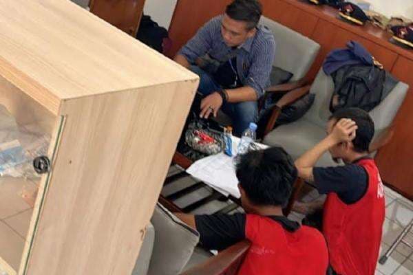 Penyelundupan Sabu dan Obat Terlarang ke Rutan Kebonwaru Bandung Digagalkan Penyelundupan Sabu dan Obat Terlarang ke Rutan Kebonwaru Bandung Digagalkan