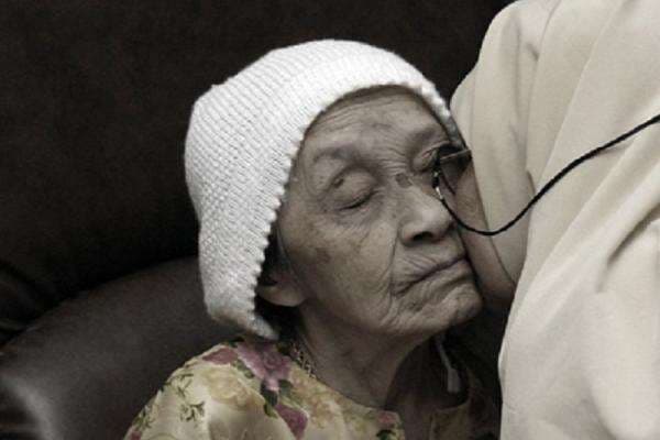 Peran Ibu dalam Pendidikan, Pengantar Sukses Dunia Akhirat Bagi Anak Peran Ibu dalam Pendidikan, Pengantar Sukses Dunia Akhirat Bagi Anak