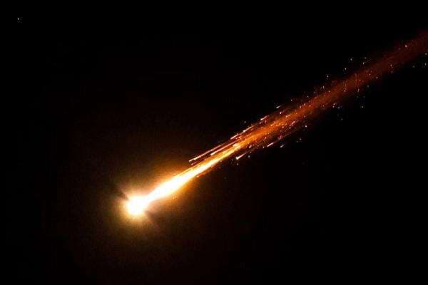 Perang Hari Ke-7, Iran dan Israel Kembali Saling Serang Perang Hari Ke-7, Iran dan Israel Kembali Saling Serang