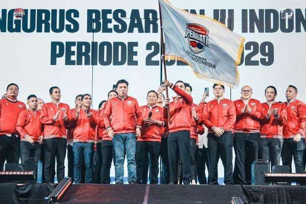 Ray Zulham Resmi Jadi Ketum Perbati, Siap Antar Tinju Indonesia Mendunia Ray Zulham Resmi Jadi Ketum Perbati, Siap Antar Tinju Indonesia Mendunia