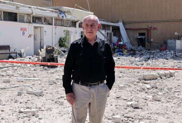 Perdana Menteri Israel Benjamin Netanyahu Ngeluh Anaknya Gagal Menikah Akibat Gempuran Rudal Iran Perdana Menteri Israel Benjamin Netanyahu Ngeluh Anaknya Gagal Menikah Akibat Gempuran Rudal Iran