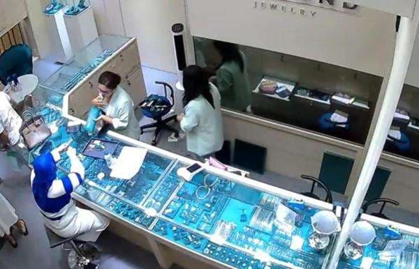 Wanita Bertas Hermes Curi Berlian di Kelapa Gading Jadi Tersangka, Ternyata Residivis Wanita Bertas Hermes Curi Berlian di Kelapa Gading Jadi Tersangka, Ternyata Residivis