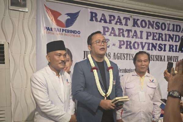 Perindo Riau Gelar Rapat Konsolidasi, Targetkan 5 Kursi di DPRD pada Pemilu 2029 Perindo Riau Gelar Rapat Konsolidasi, Targetkan 5 Kursi di DPRD pada Pemilu 2029