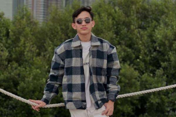 Perjalanan YouTuber Gaming Refa Ardhi dalam Menaklukkan Tantangan dan Komentar Negatif Perjalanan YouTuber Gaming Refa Ardhi dalam Menaklukkan Tantangan dan Komentar Negatif