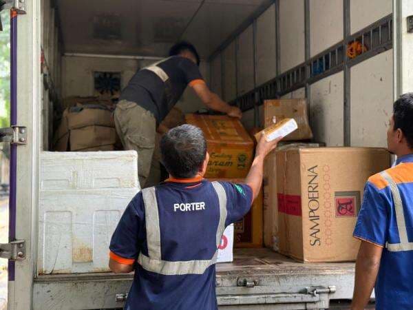 Perkuat Jaringan, KAI Logistik Catat Lonjakan Volume Angkutan Ritel 9 Perkuat Jaringan, KAI Logistik Catat Lonjakan Volume Angkutan Ritel 9