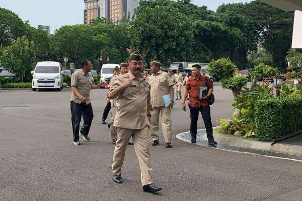 Persatuan Purnawirawan TNI AD Temui Prabowo di Istana, Bahas Apa? Persatuan Purnawirawan TNI AD Temui Prabowo di Istana, Bahas Apa?