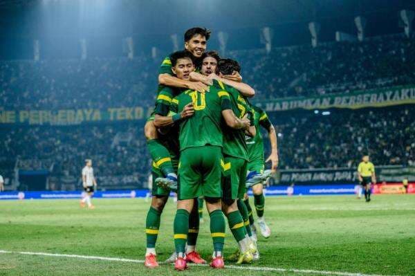 Diguyur Dana Sponsor Baru, Persebaya Gerilya Cari Pemain Baru Diguyur Dana Sponsor Baru, Persebaya Gerilya Cari Pemain Baru