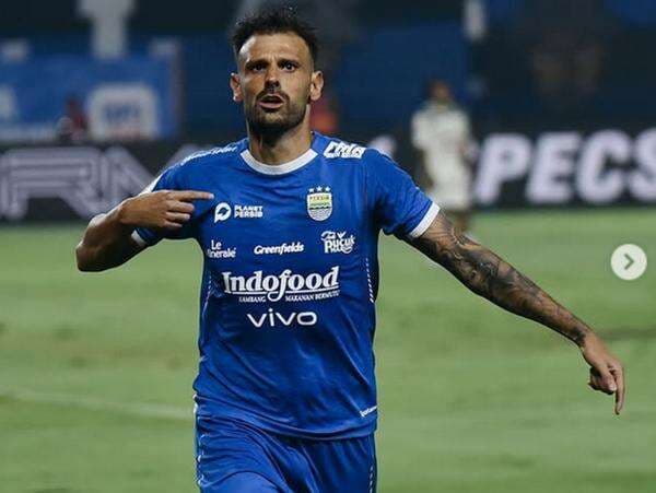 Hasil Babak Pertama Malut United vs Persib Bandung di Liga 1 2024-2025: Alot, Skor Masih 0-0! Hasil Babak Pertama Malut United vs Persib Bandung di Liga 1 2024-2025: Alot, Skor Masih 0-0!