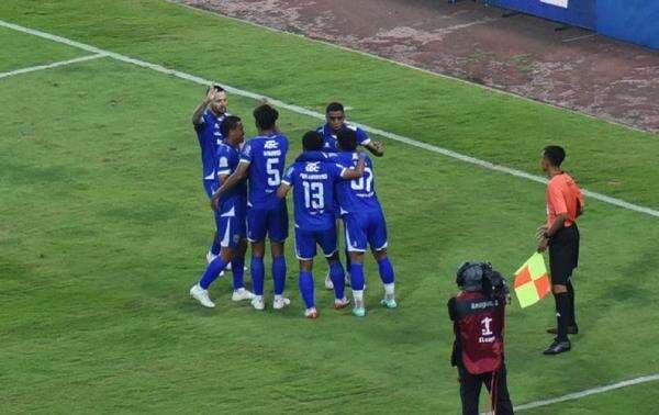 Menang 2-0 Lawan Semen Padang, Persib Bandung Terdegradasi di Akhir Super League 2025-2026? Menang 2-0 Lawan Semen Padang, Persib Bandung Terdegradasi di Akhir Super League 2025-2026?