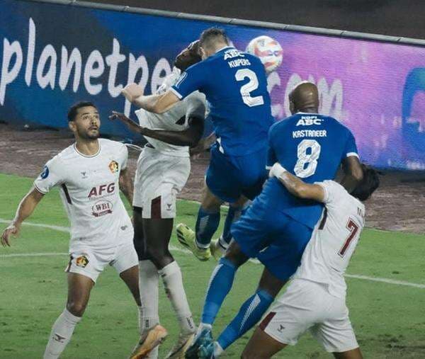 Penyebab Persik Kediri Kalah Telak 1-4 dari Persib Bandung di Liga 1 2024-2025 Penyebab Persik Kediri Kalah Telak 1-4 dari Persib Bandung di Liga 1 2024-2025