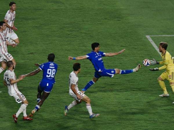Hasil Persib Bandung vs Western Sydney Wanderers di Laga Uji Coba: Wiliam Marcilio Cetak Gol, Maung Bandung Menang 1-0 Hasil Persib Bandung vs Western Sydney Wanderers di Laga Uji Coba: Wiliam Marcilio Cetak Gol, Maung Bandung Menang 1-0