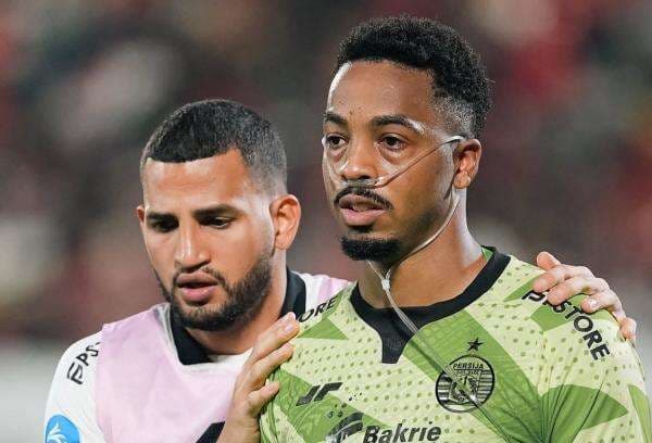 Persija Jakarta <i>Update</i> Kondisi Carlos Eduardo yang Sempat Pakai Selang Pernapasan di Laga Kontra Bali United Persija Jakarta <i>Update</i> Kondisi Carlos Eduardo yang Sempat Pakai Selang Pernapasan di Laga Kontra Bali United