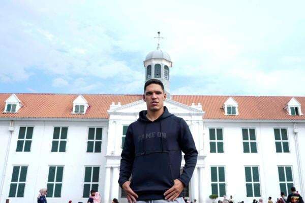 Persija Jakarta Resmi Datangkan Van Basty Sousa, Rekrutan Asing Pertama Jelang Liga 1 2025-2026 Persija Jakarta Resmi Datangkan Van Basty Sousa, Rekrutan Asing Pertama Jelang Liga 1 2025-2026