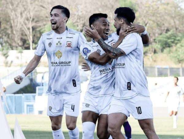Hasil Persik Kediri vs Madura United di Super League 2025-2026: Laskar Sape Kerrab Menang 2-1 Hasil Persik Kediri vs Madura United di Super League 2025-2026: Laskar Sape Kerrab Menang 2-1