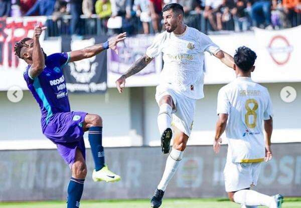 Hasil Persita Tangerang vs Arema FC di Liga 1 2024-2025: Singo Edan Kalah Tipis 2-3! Hasil Persita Tangerang vs Arema FC di Liga 1 2024-2025: Singo Edan Kalah Tipis 2-3!