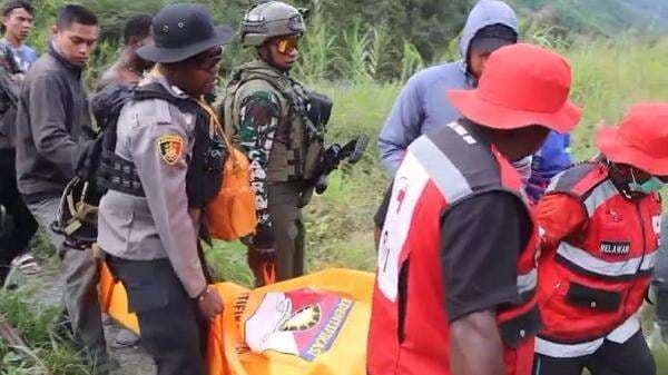 Identitas Tukang Ojek Dibunuh KKB di Puncak Jaya, Pendatang asal Makassar Identitas Tukang Ojek Dibunuh KKB di Puncak Jaya, Pendatang asal Makassar